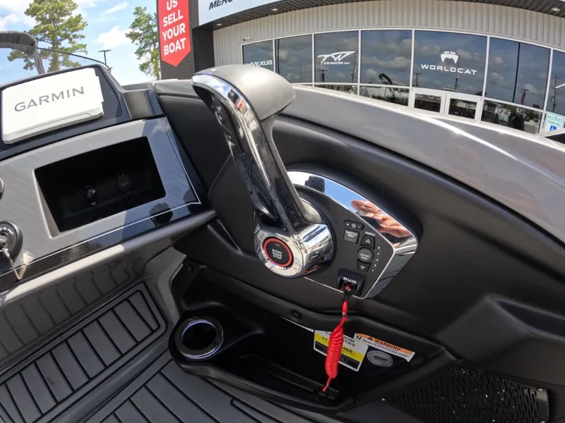 Slide: The Image of Avalon CAT VRB25T 2025 - 19