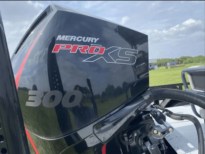 Slide: The Image of Majek 25 ILLUSION 2022 - 2