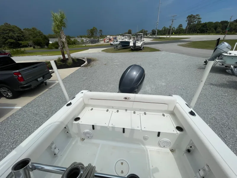 Slide: The Image of Sea Hunt Ultra 234 2015 - 10