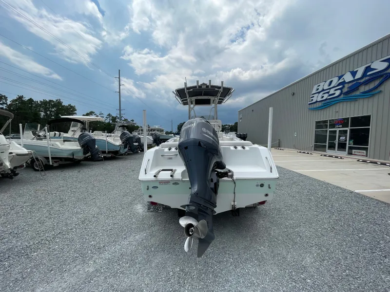 Slide: The Image of Sea Hunt Ultra 234 2015 - 3