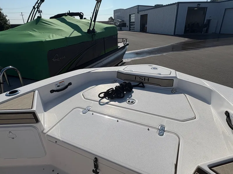 Slide: The Image of Yamaha 195 FSH Sport 2021 - 10