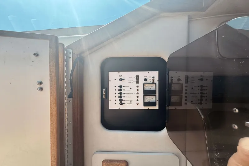 Slide: The Image of Sea Ray Sundancer 280 1990 - 13