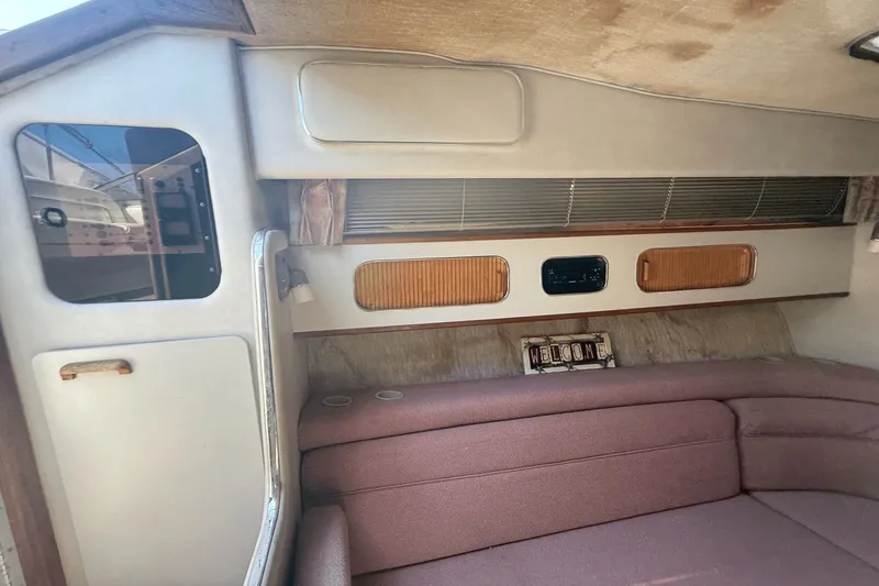 Slide: The Image of Sea Ray Sundancer 280 1990 - 16