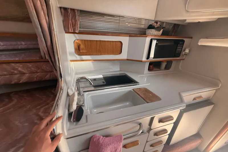 Slide: The Image of Sea Ray Sundancer 280 1990 - 24