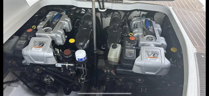 Slide: The Image of Twin V8 engines in a 2018 Formula 370 Super Sport boat, showcasing powerful performance. - 4