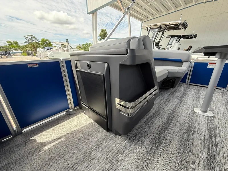 Slide: The Image of 2026 Bennington 22 MSB pontoon boat interior with modern seating and sleek design. - 17