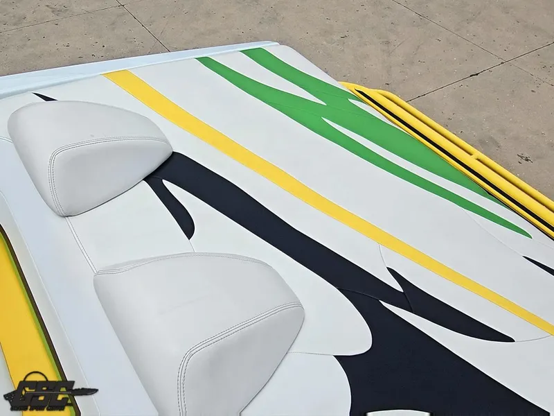 Slide: The Image of Baja 23 Outlaw 2005 - 50