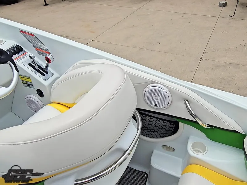 Slide: The Image of Baja 23 Outlaw 2005 - 52