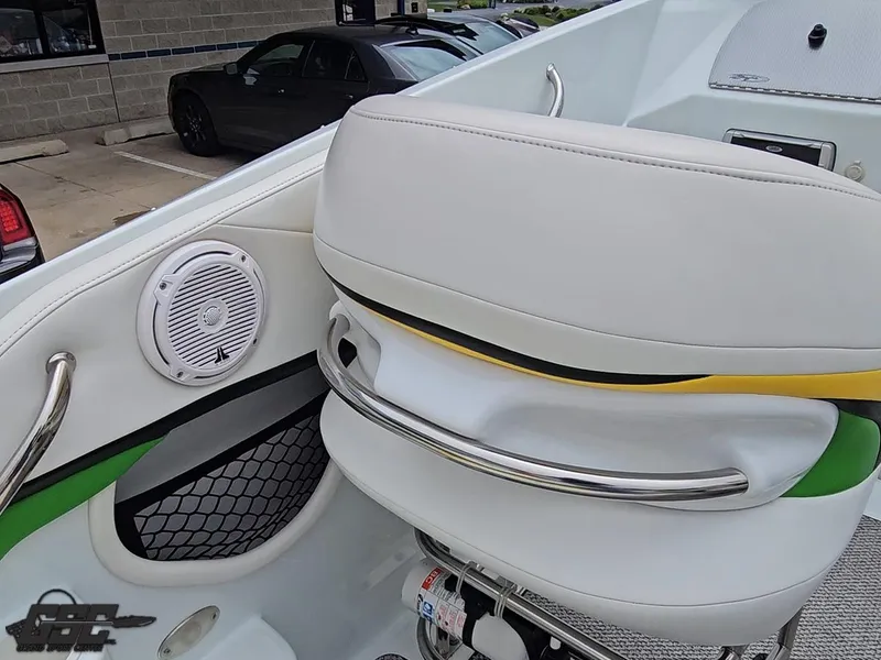 Slide: The Image of Baja 23 Outlaw 2005 - 59