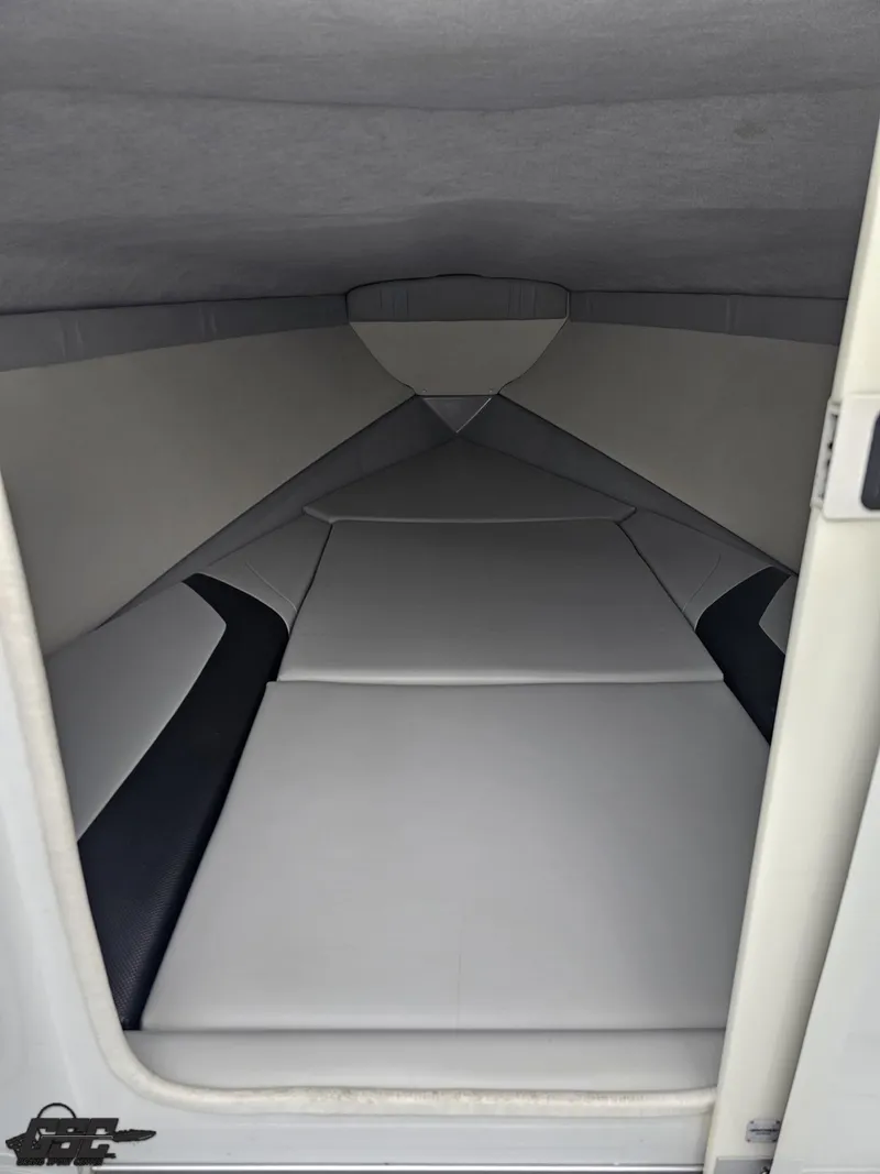 Slide: The Image of Baja 23 Outlaw 2005 - 75