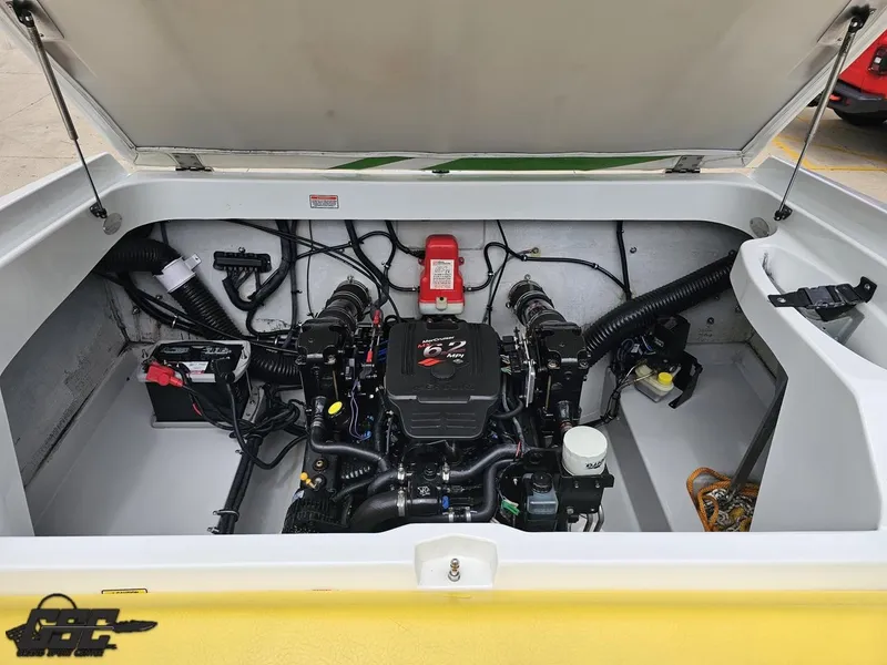 Slide: The Image of Baja 23 Outlaw 2005 - 92