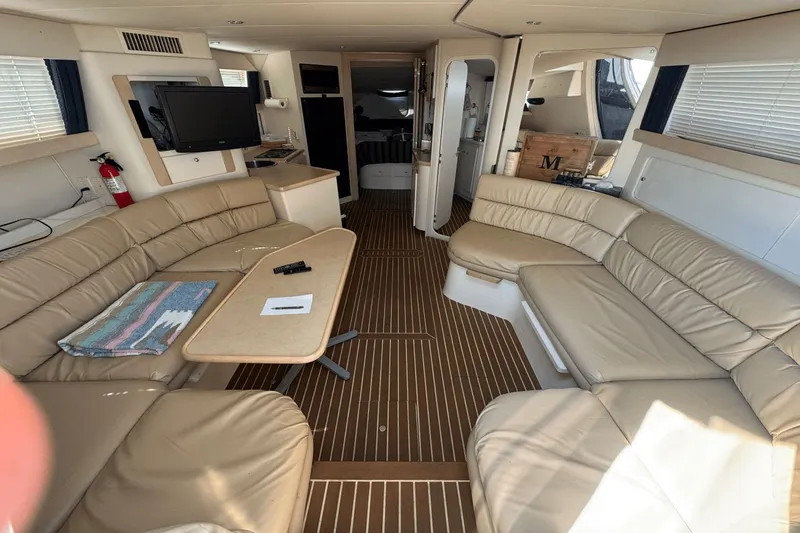 Slide: The Image of Carver Yachts 380 Santego 1999 - 18