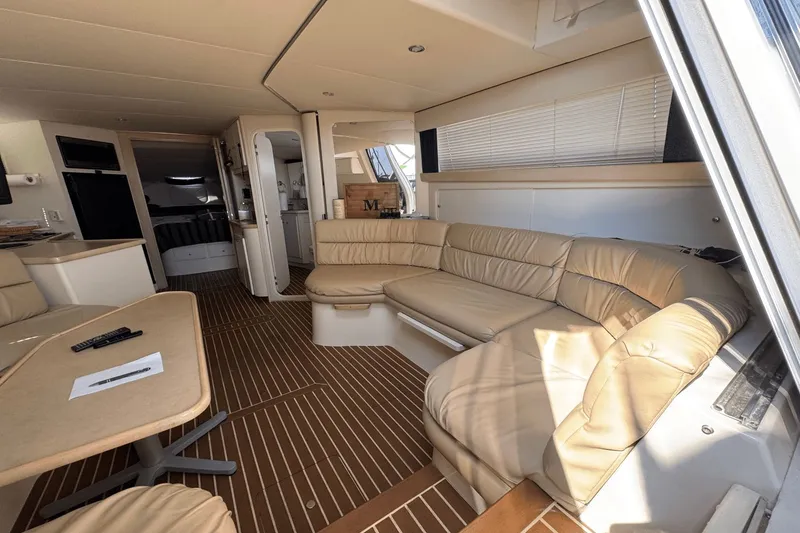 Slide: The Image of Carver Yachts 380 Santego 1999 - 21