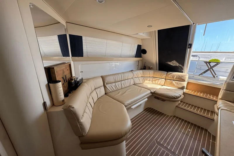 Slide: The Image of Carver Yachts 380 Santego 1999 - 23