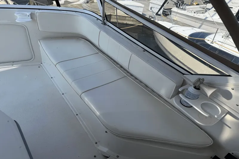 Slide: The Image of Carver Yachts 380 Santego 1999 - 9