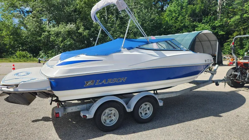 Slide: The Image of Larson 186 SENZA 2006 - 4