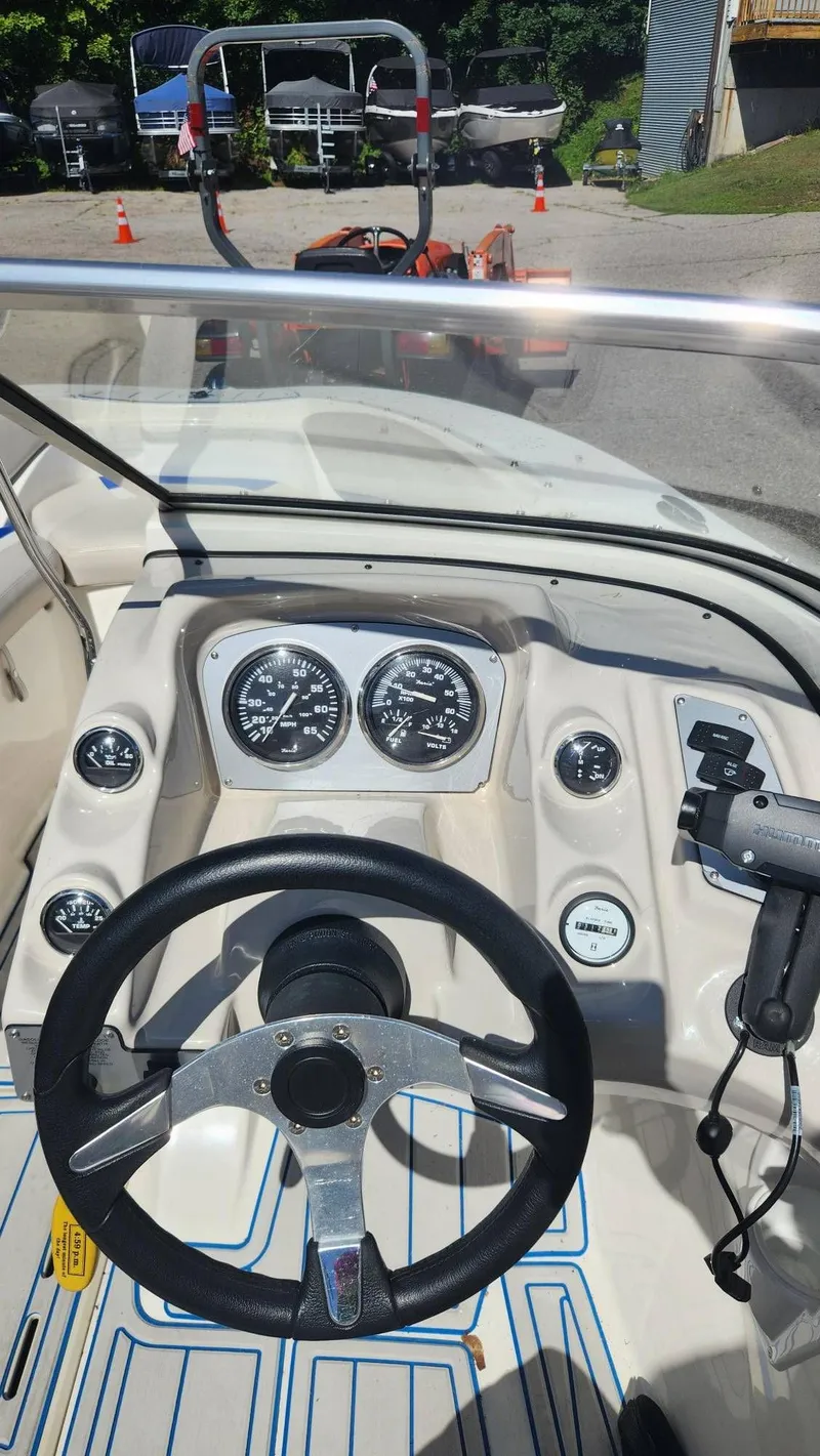 Slide: The Image of Larson 186 SENZA 2006 - 7