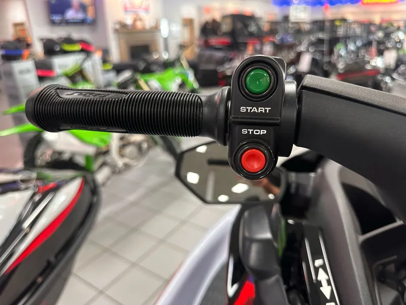 Slide: The Image of Kawasaki JET SKI STX 160X 2025 - 6