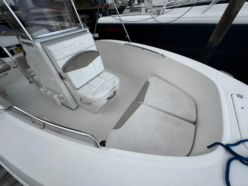 Slide: The Image of 2018 Robalo R180 Center Console capacity label, 8 persons or 1200 lbs, US Coast Guard certified. - 11