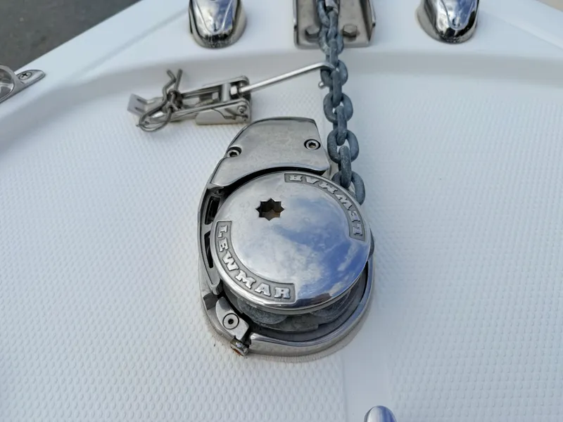 Slide: The Image of Anchor windlass on 2018 Mako 284 CC boat deck. - 7