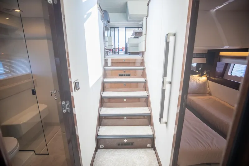 Slide: The Image of Prestige 590 2020 - 51