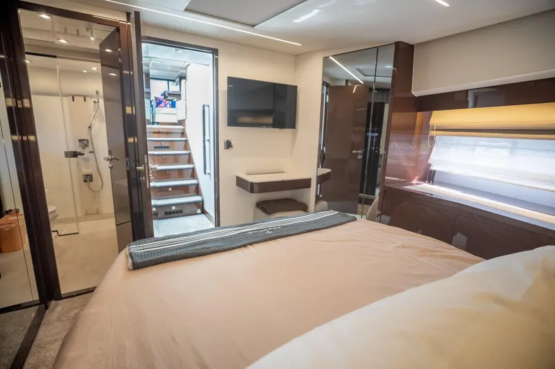 Slide: The Image of Prestige 590 2020 - 53