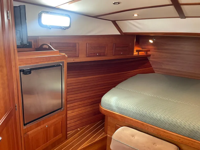 Slide: The Image of Bow fridge - 17