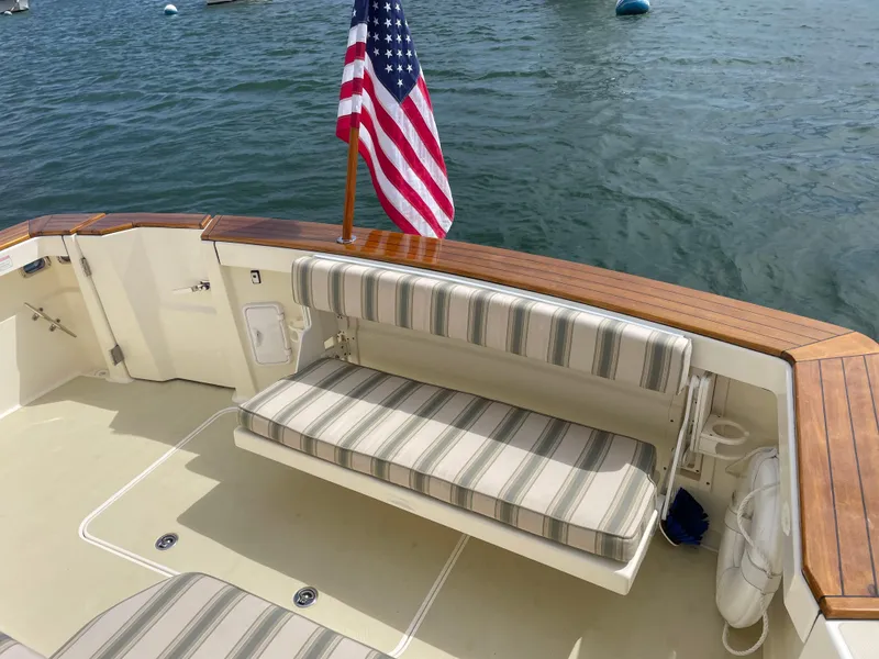 Slide: The Image of Cockpit foldup seat - 3