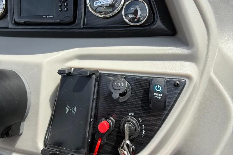 Slide: The Image of Dashboard of 2025 Berkshire 20CL LE 2.75 with controls and gauges. - 15