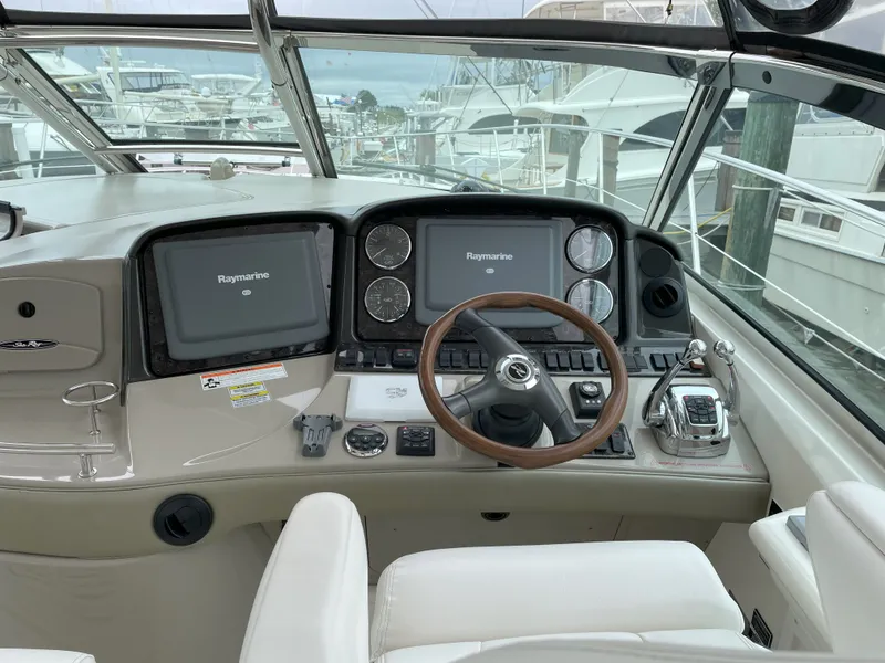 Slide: The Image of Sea Ray 44 Sundancer 2008 - 14