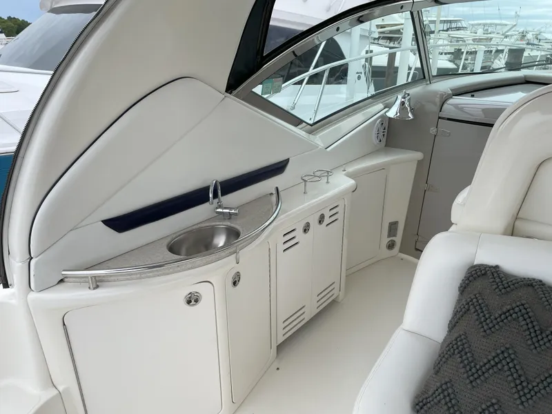 Slide: The Image of Sea Ray 44 Sundancer 2008 - 16
