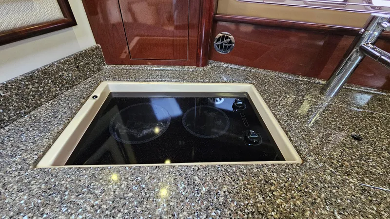 Slide: The Image of Sea Ray 44 Sundancer 2008 - 39