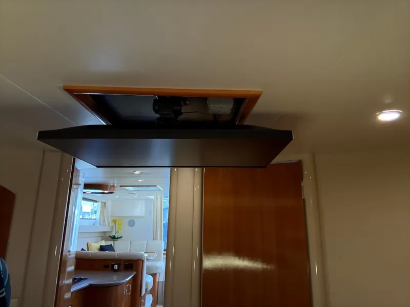 Slide: The Image of Carver 36 Mariner 2006 - 53