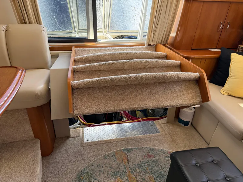 Slide: The Image of Carver 36 Mariner 2006 - 60