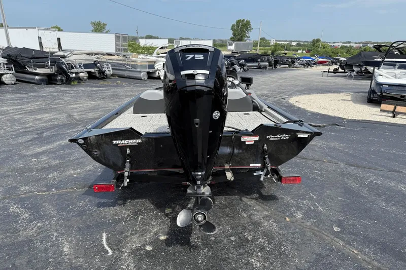 Slide: The Image of Sun Tracker PRO TEAM 17 2015 - 2