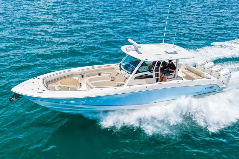 Slide: The Image of Boston Whaler 380 Outrage 2026 - 35