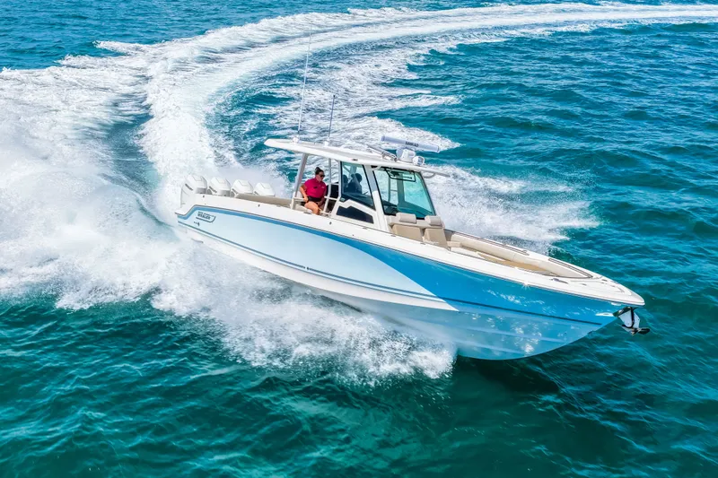 Slide: The Image of Boston Whaler 380 Outrage 2026 - 38