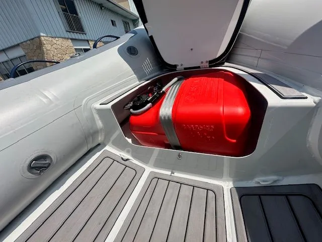 Slide: The Image of Highfield CL380 2023 - 9