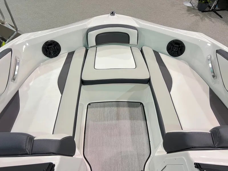 Slide: The Image of Interior of 2025 Yamaha AR195 boat with gray and white upholstery. - 6