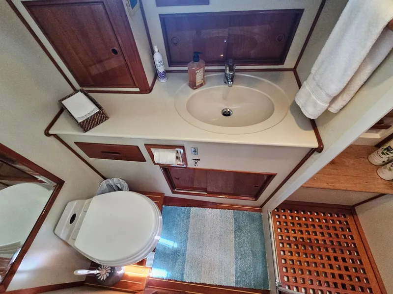 Slide: The Image of Grand Banks 49 Eastbay HX 2002 - 53