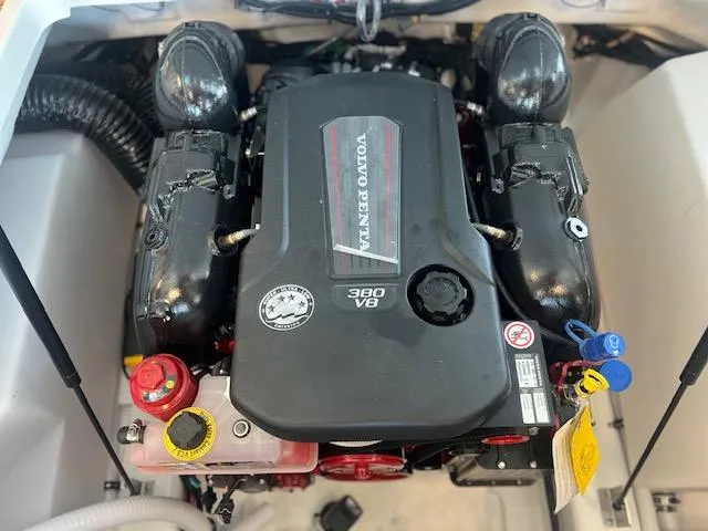 Slide: The Image of Engine of 2025 Cobalt R6 Surf boat, featuring Volvo Penta 380 V8. - 31