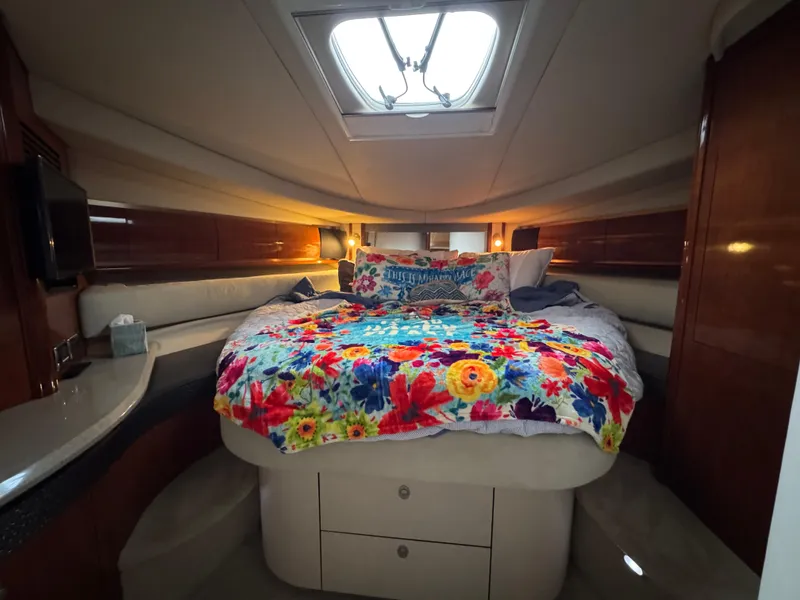 Slide: The Image of Luxurious bathroom in 2003 Sea Ray 500 Sundancer yacht with shower and sink. - 32