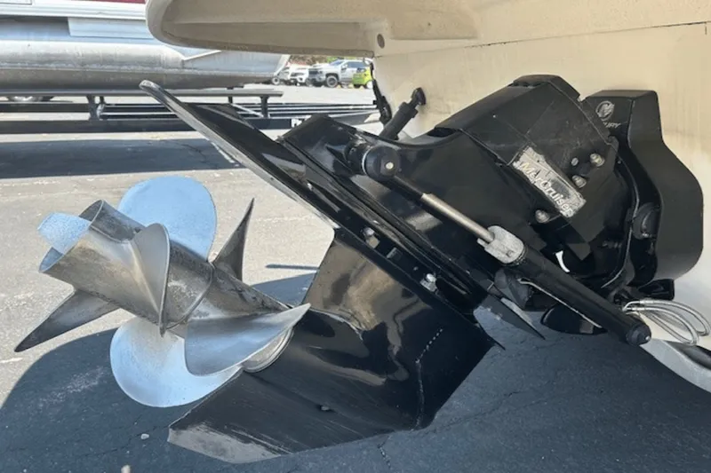 Slide: The Image of Sea Ray 260 Sundeck 2010 - 7