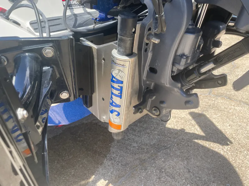 Slide: The Image of Ranger Z520L 2018 - 29