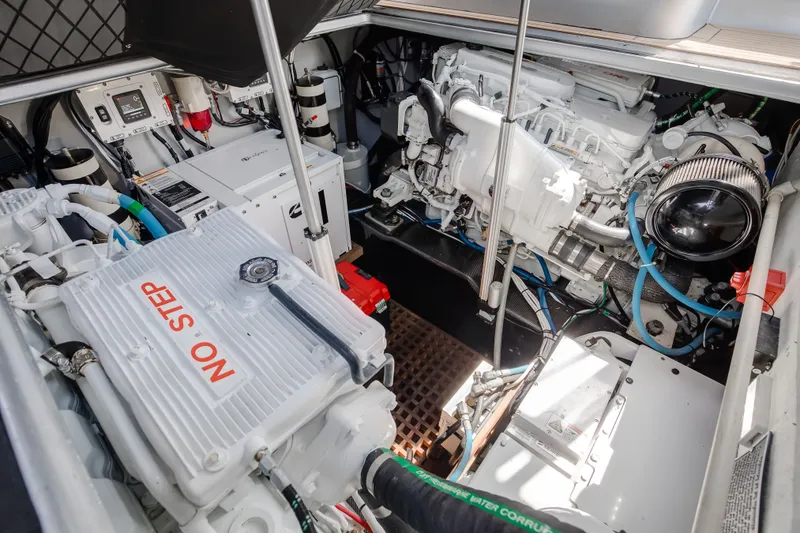 Slide: The Image of Custom 36 2024 - 14