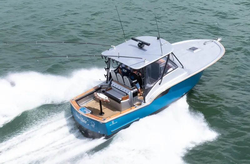 Slide: The Image of Custom 36 2024 - 24