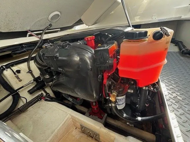 Slide: The Image of Formula 270 Bowrider 2014 - 19