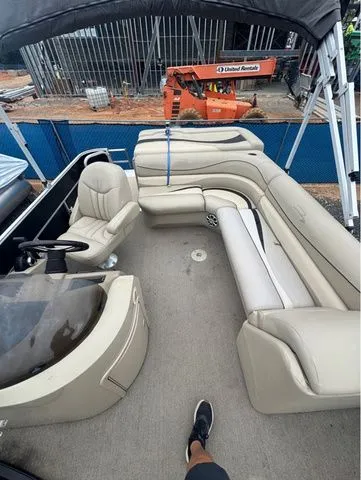 Slide: The Image of Bennington 2274 GLI - 115 Yamaha 2011 - 8