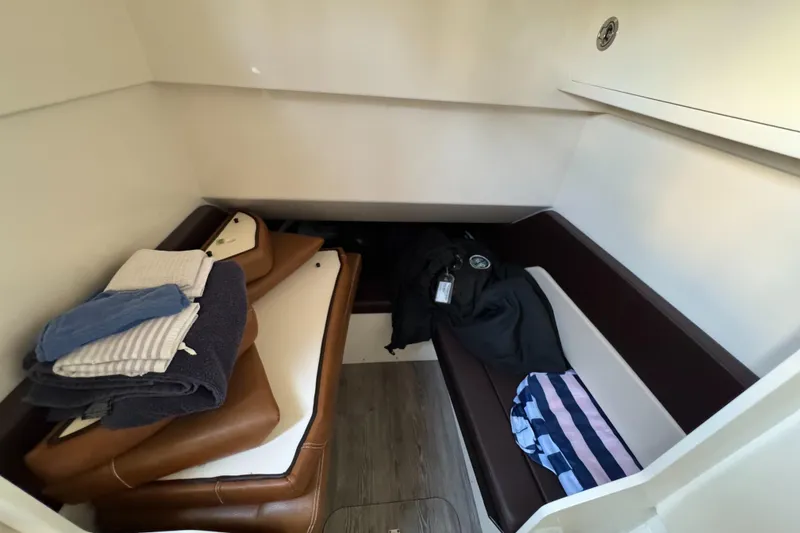 Slide: The Image of Scout 330 LXF 2021 - 84