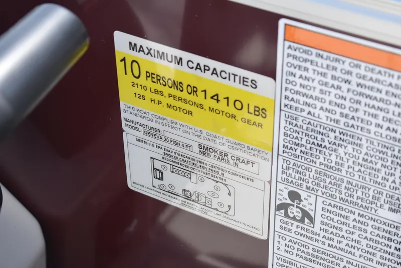 Slide: The Image of 2024 SunChaser Geneva 20 Fish 4 capacity label, 10 persons or 1410 lbs, 125 HP motor. - 10